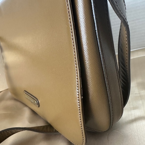 Authentic Limited Edition Crossbody/Shoulder Leather Bag Burberry. - Picture 6 of 17